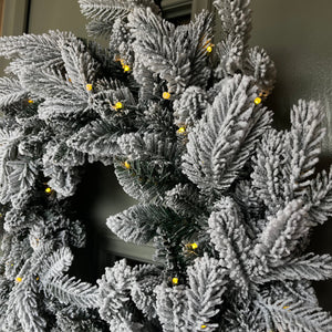 60cm Premium Mixed branch prelit Snow Flocked Christmas Wreath - with timer