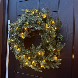 60cm Premium Mixed branch prelit Green Wreath - with timer